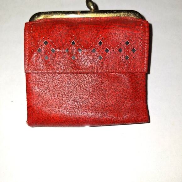 Vintage Princess Gardner Wallet Red With Floral Cutout Retro Boho Festival - Picture 1 of 6